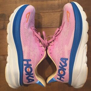 Women’s Hoka Clifton 9 size 6.5